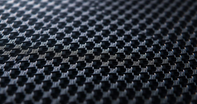 Tecido de fibra de carbono é a escolha ideal para projetos leves e resistentes
